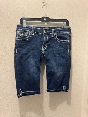 L.A. idol Dark Blue Cropped Jeans with White Contrast Stitching